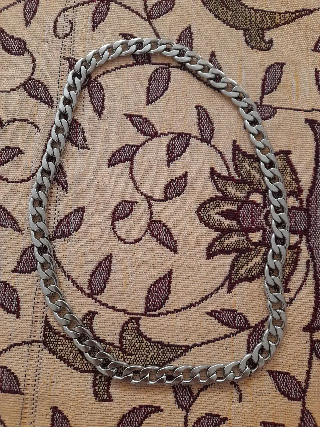 گردنبند و دستبند|بدلیجات|ری, سیزده آبان|دیوار