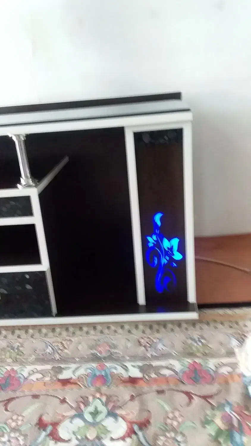 میزتلویزیون نو و سالم|میز تلویزیون|محمدیه-قزوین, |دیوار