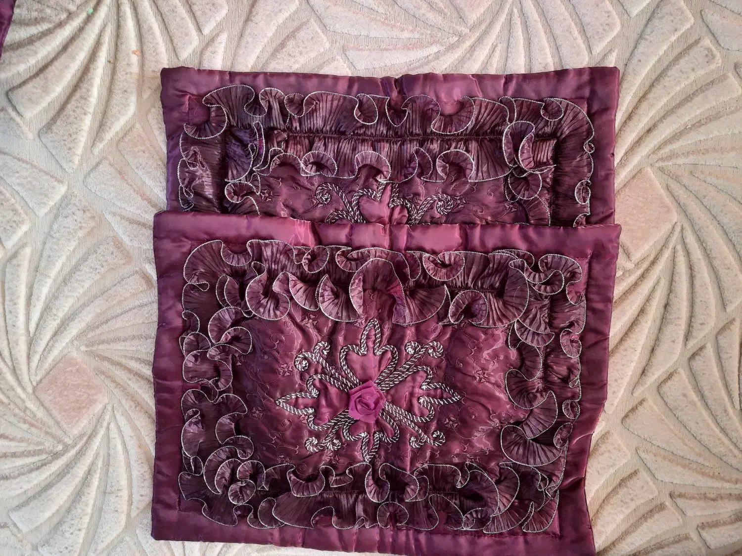 رو تختی دو نفره ساتن|سرویس روتختی|پردیس, فاز ۲|دیوار