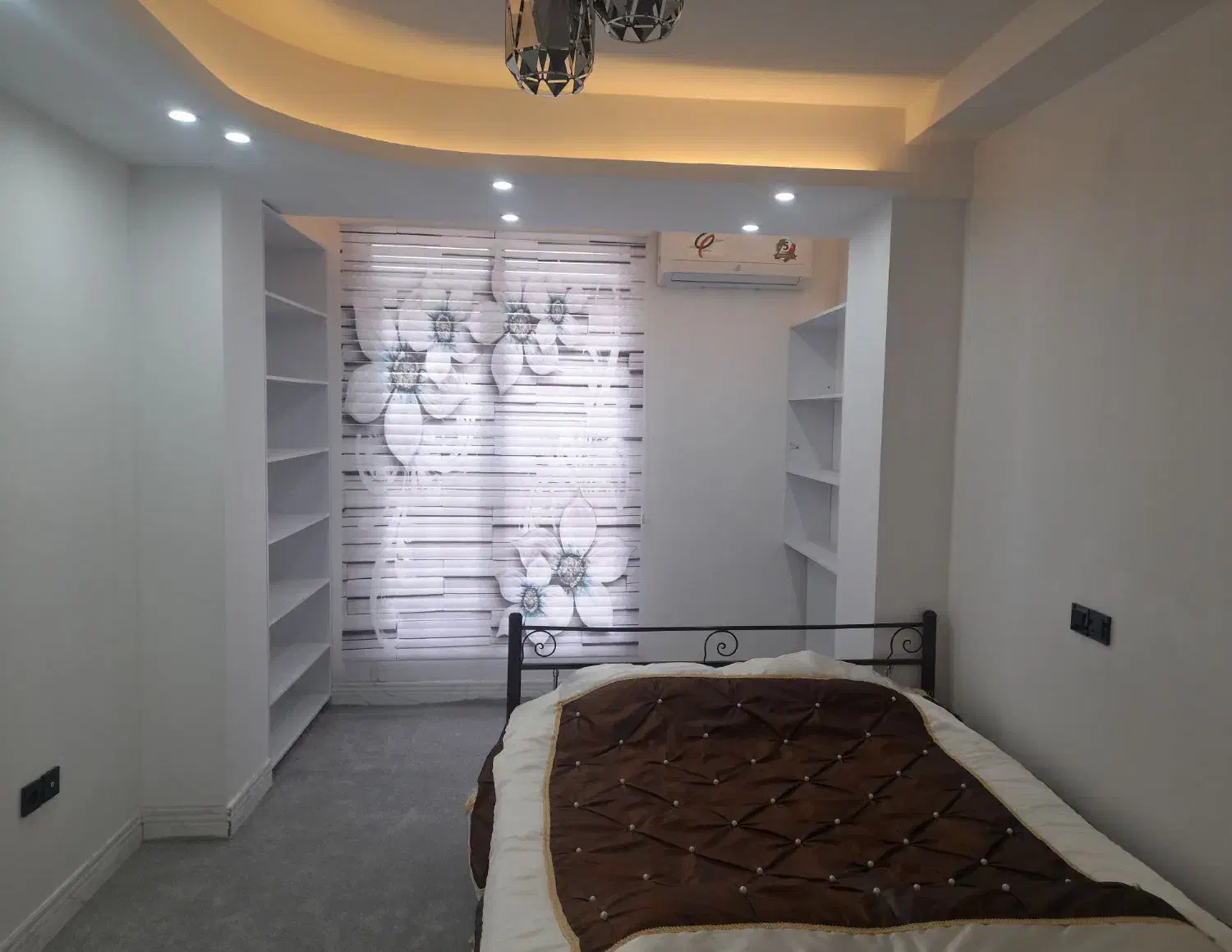 منزل مبله ویلایی شیک صدرا|اجارهٔ کوتاهمدت آپارتمان و سوئیت|شیراز, شهرک گلستان|دیوار