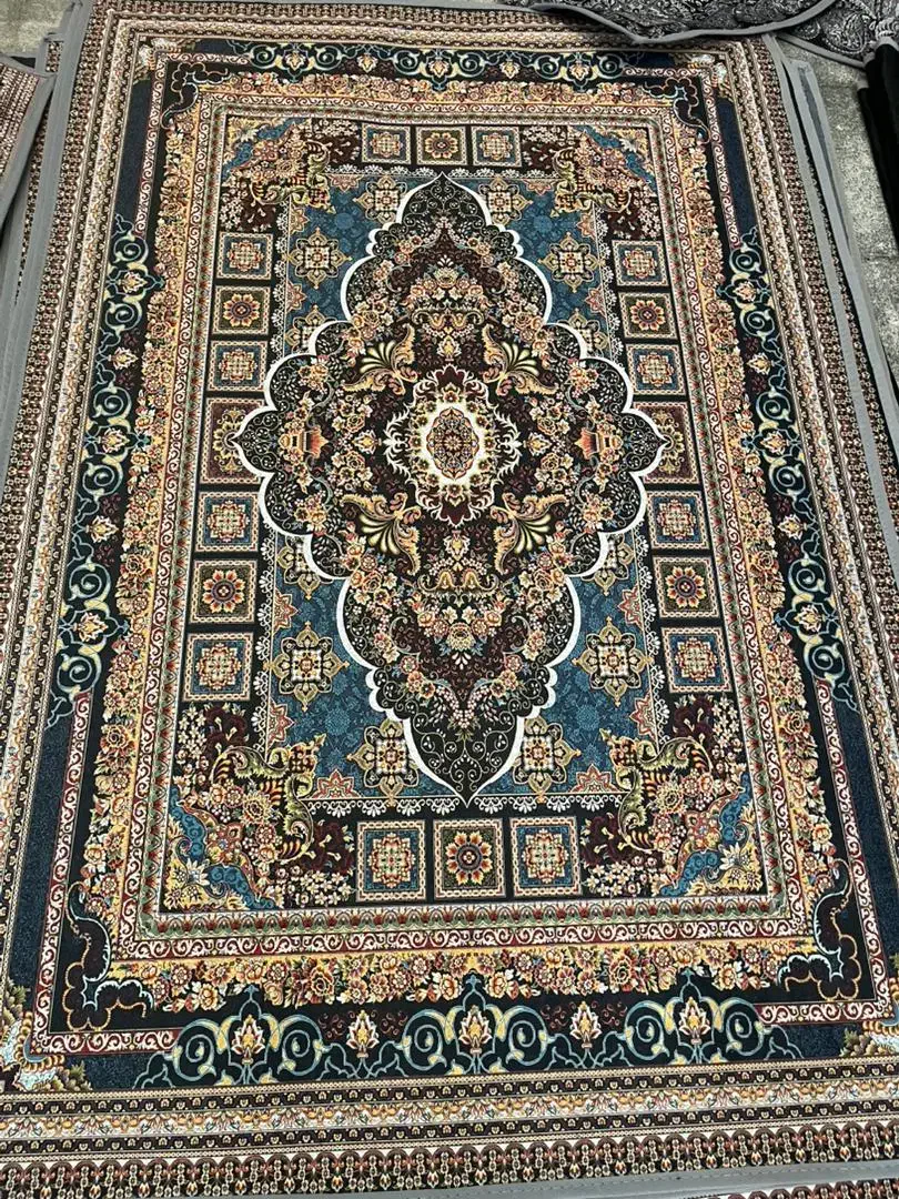 قالیچه نمدی عمدهای|گلیم، جاجیم، گبه|خمینیشهر, |دیوار