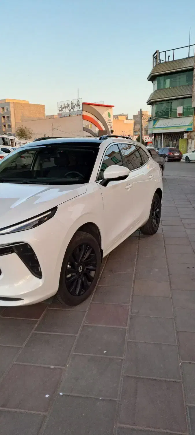 لاماری سفید مدل ۱۴۰۲ سفید کم کار|خودرو سواری و وانت|قزوین, |دیوار