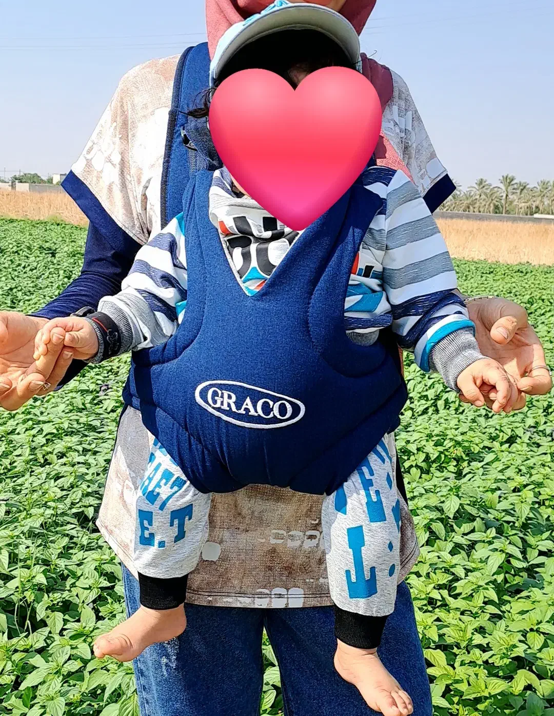 آغوشی نوزاد در حد نو|اسباب و اثاث بچه|برازجان, |دیوار