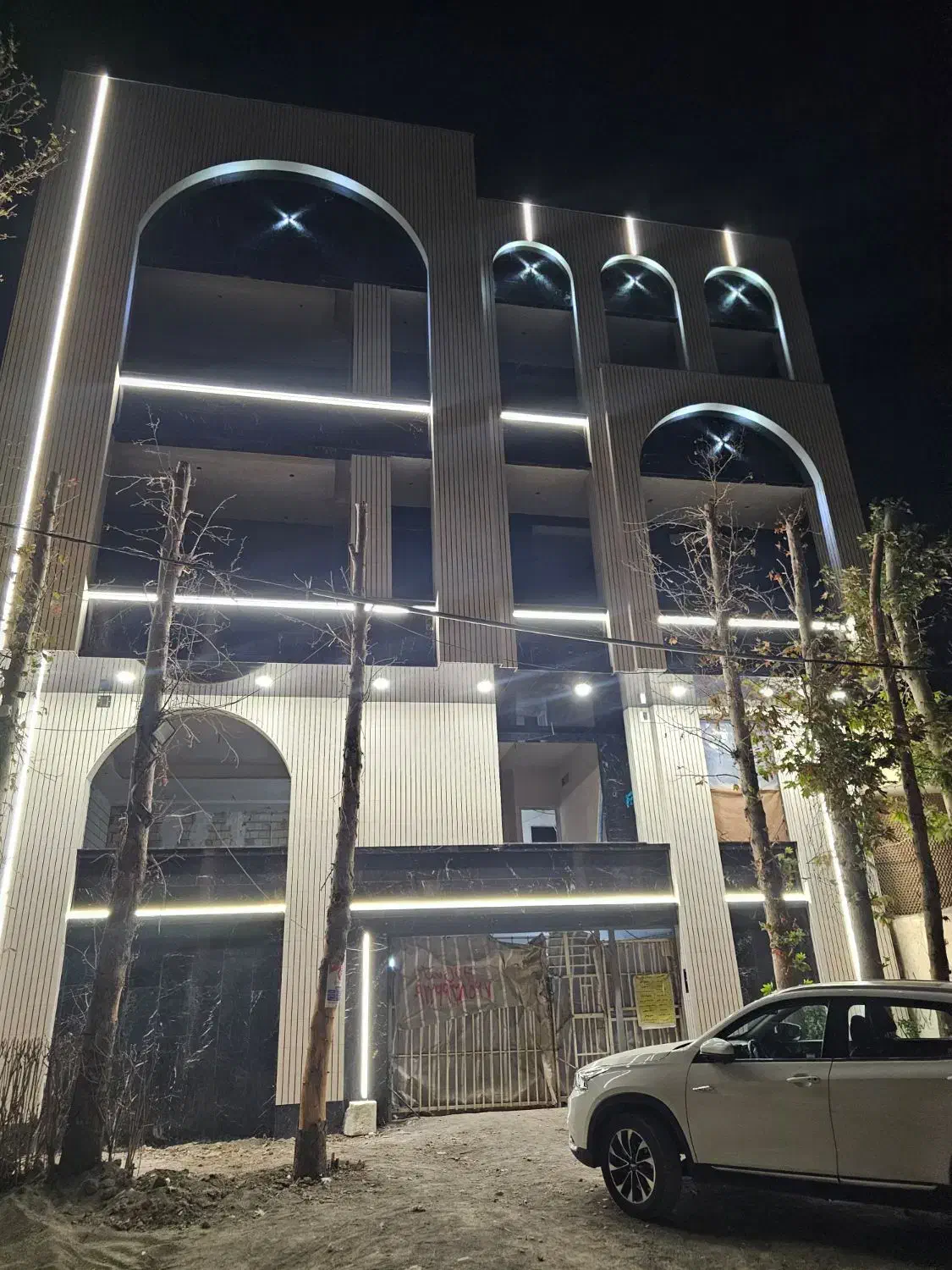 نگهبان همراه با کار|استخدام سرایداری و نظافت|مشکین‌دشت, |دیوار