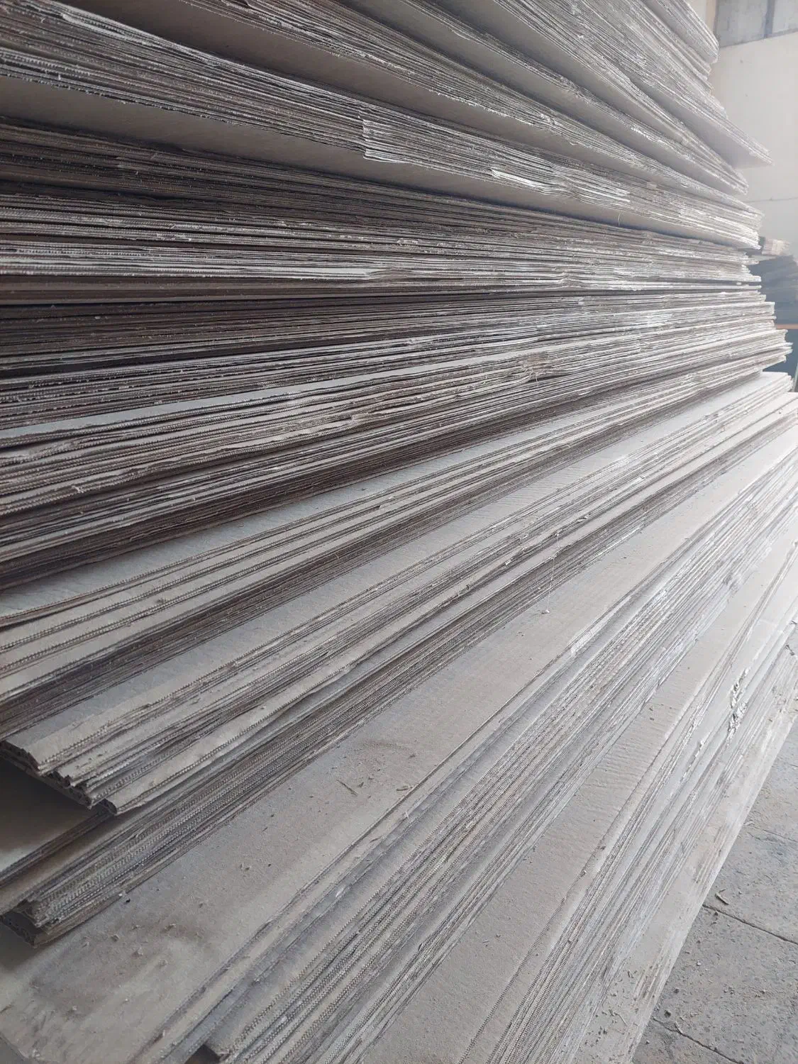 تولید کارتن|عمدهفروشی|محمدشهر, عباس آباد|دیوار