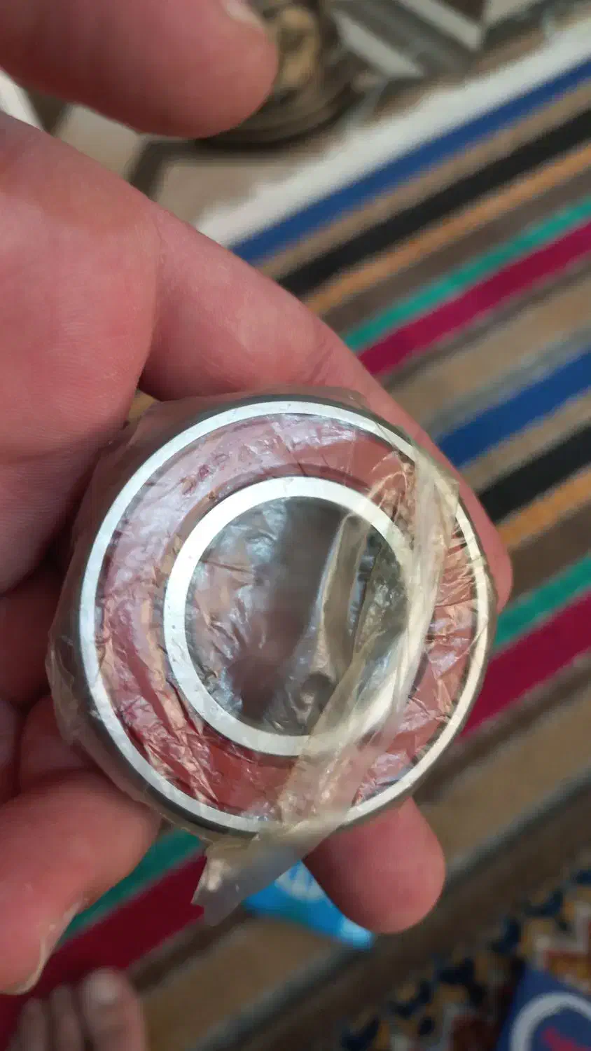 بلبرینگ دوربالا2rsوشیربوبین دار|قطعات یدکی و لوازم جانبی|شیراز, امام حسین|دیوار