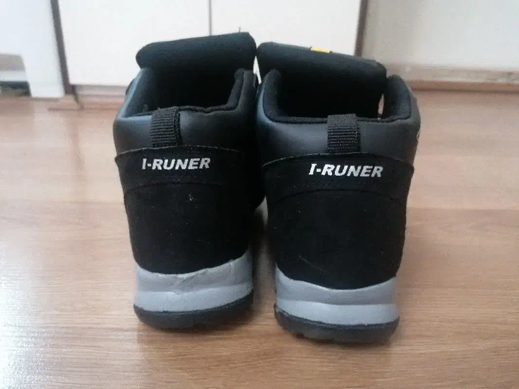 کفش بوت زمستانه|کیف، کفش، کمربند|تهران, سازمان برنامه جنوبی|دیوار