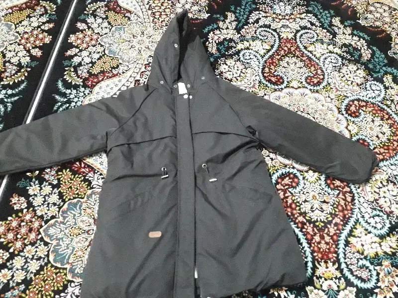 یک کاپشن زنانه|لباس|الوند, |دیوار