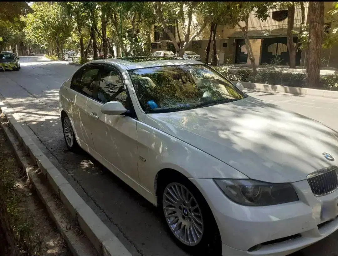 BMW 320|خودرو سواری و وانت|اصفهان, مسجد مصلی|دیوار