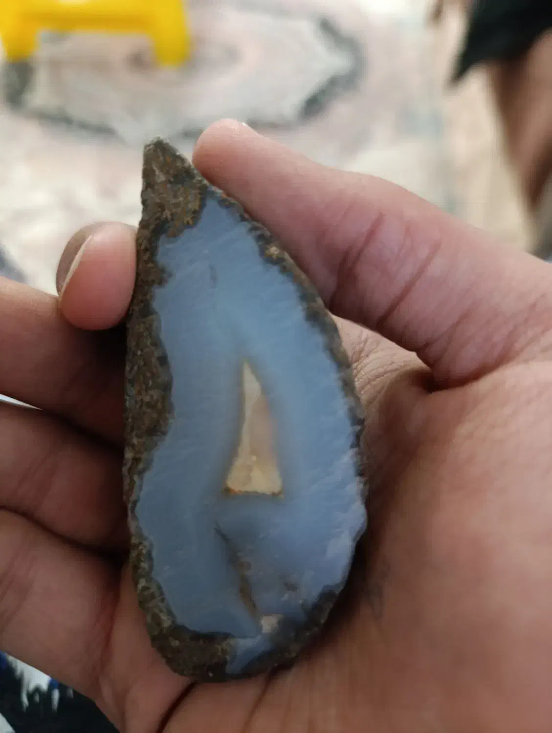 سنگ عقیق آبی مناسب برای تزیینی و نگین انگشتر سازی|جواهرات|رفسنجان, |دیوار