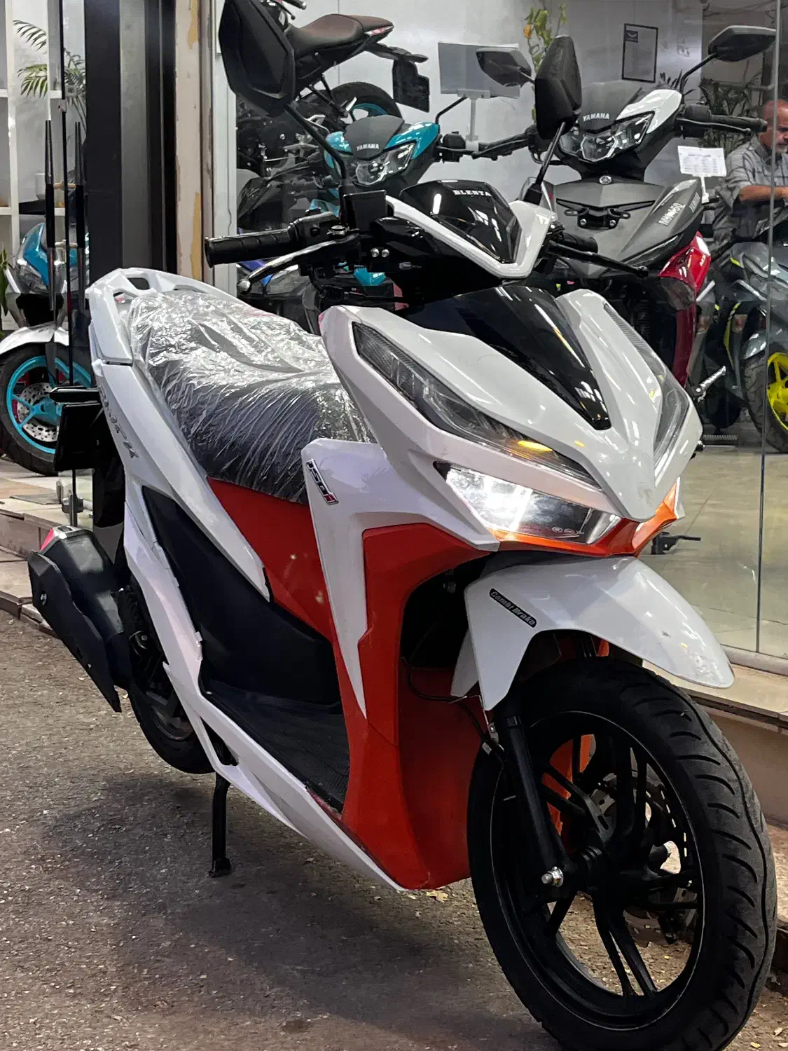 کلیک در حد|موتورسیکلت|قزوین, |دیوار