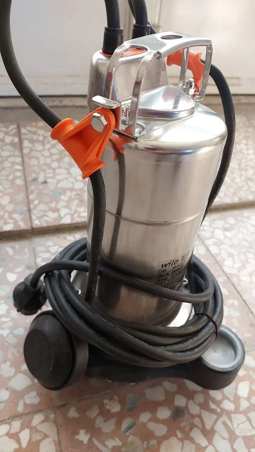 پمپ کفکش استیل wilo المان|ماشین‌آلات صنعتی|خوی, |دیوار