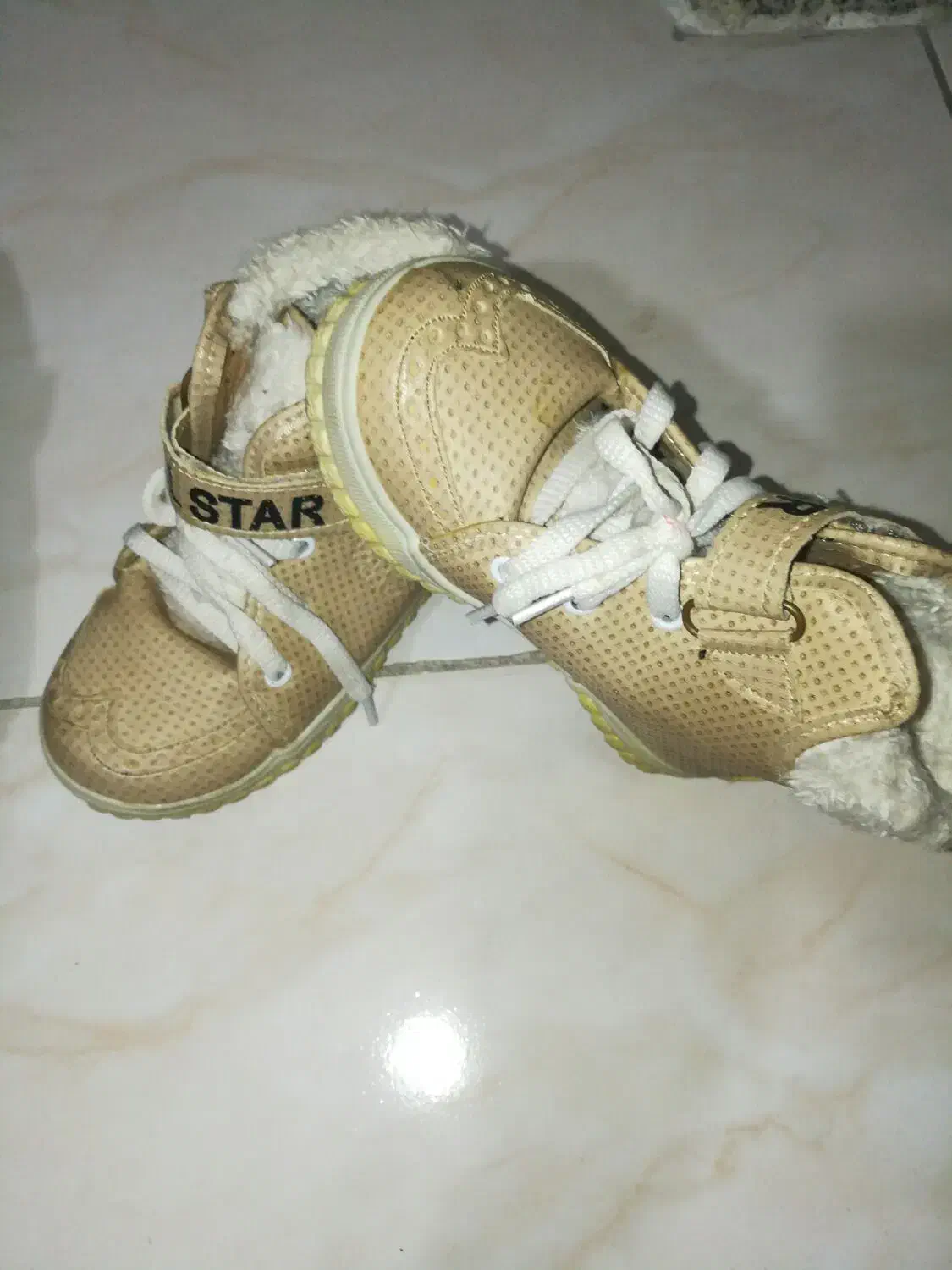 کفش بچه گانه با تخفیف|کفش و لباس بچه|باقرشهر, |دیوار