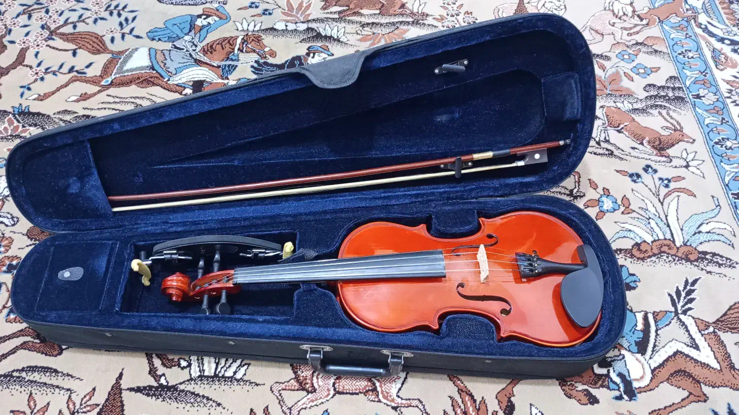 ویولن ۴/۴ Amati|ویولن|ایلام, |دیوار