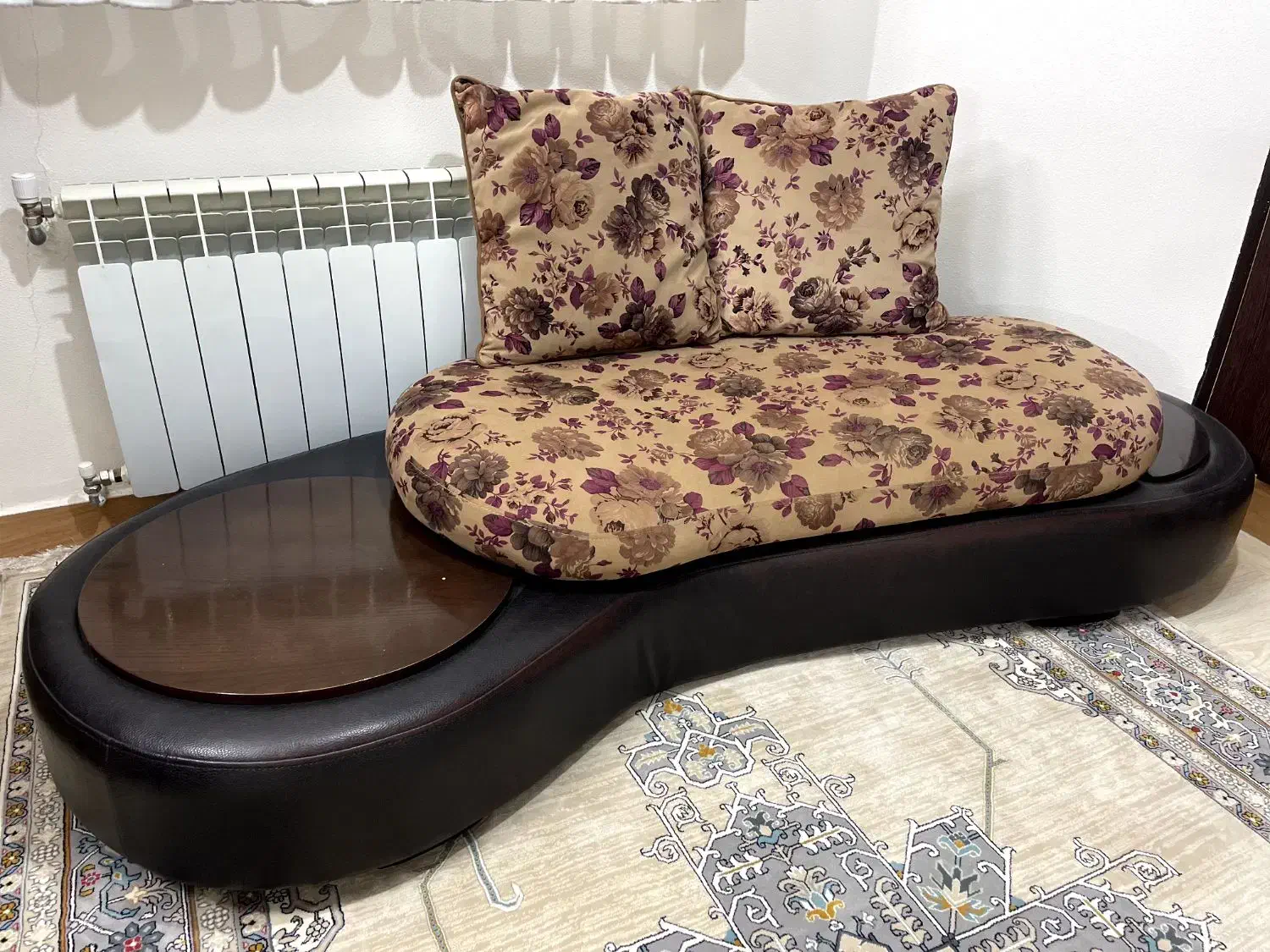 کاناپه|مبلمان خانگی و میز عسلی|شاهین‌شهر, خانه کارگر|دیوار