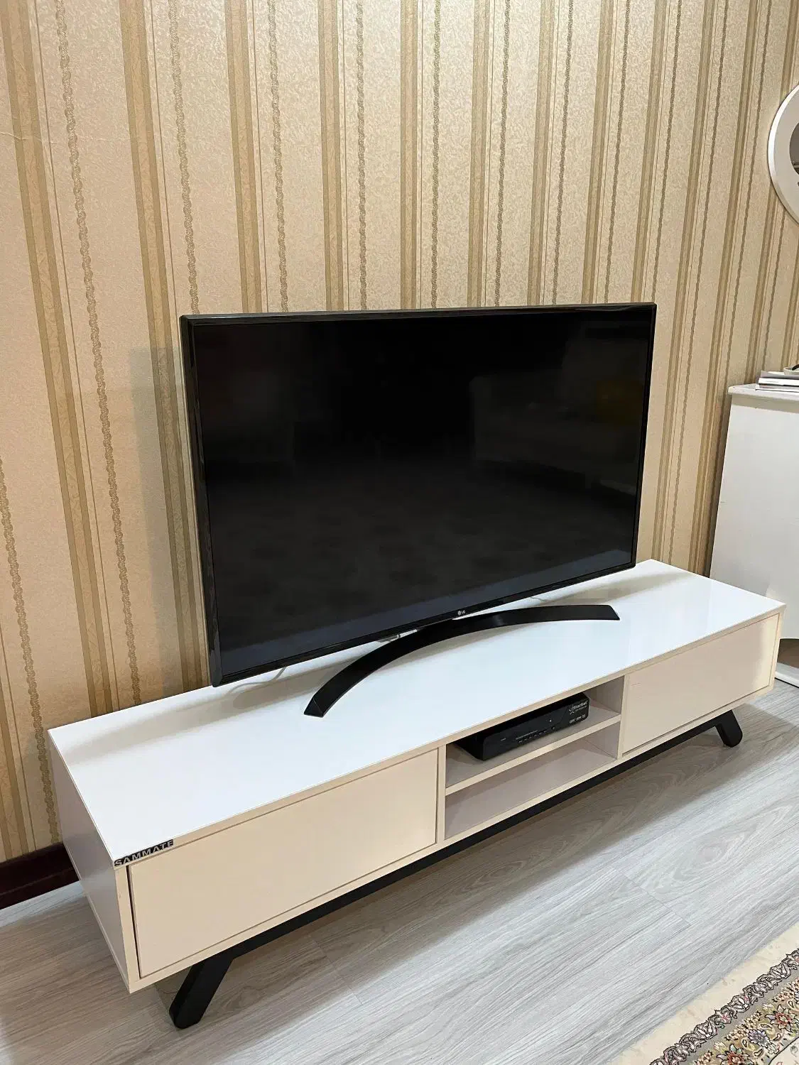 زیر تلویزیون ام دی اف های گلاس|میز تلویزیون|اهواز, پادادشهر|دیوار