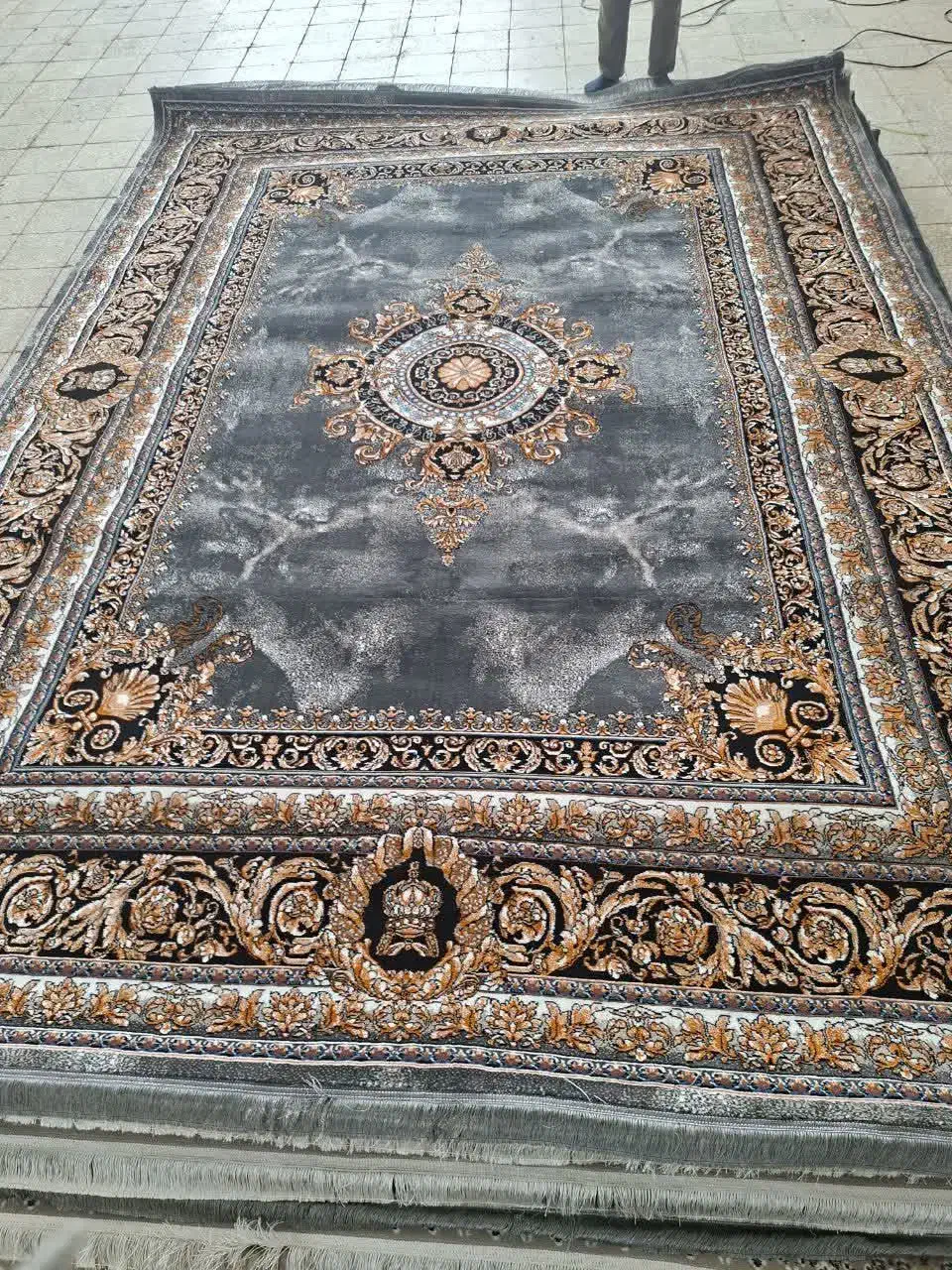 فرش عنصری ساری تخفیفی ارسال سراسر ایران|فرش|ساری, |دیوار