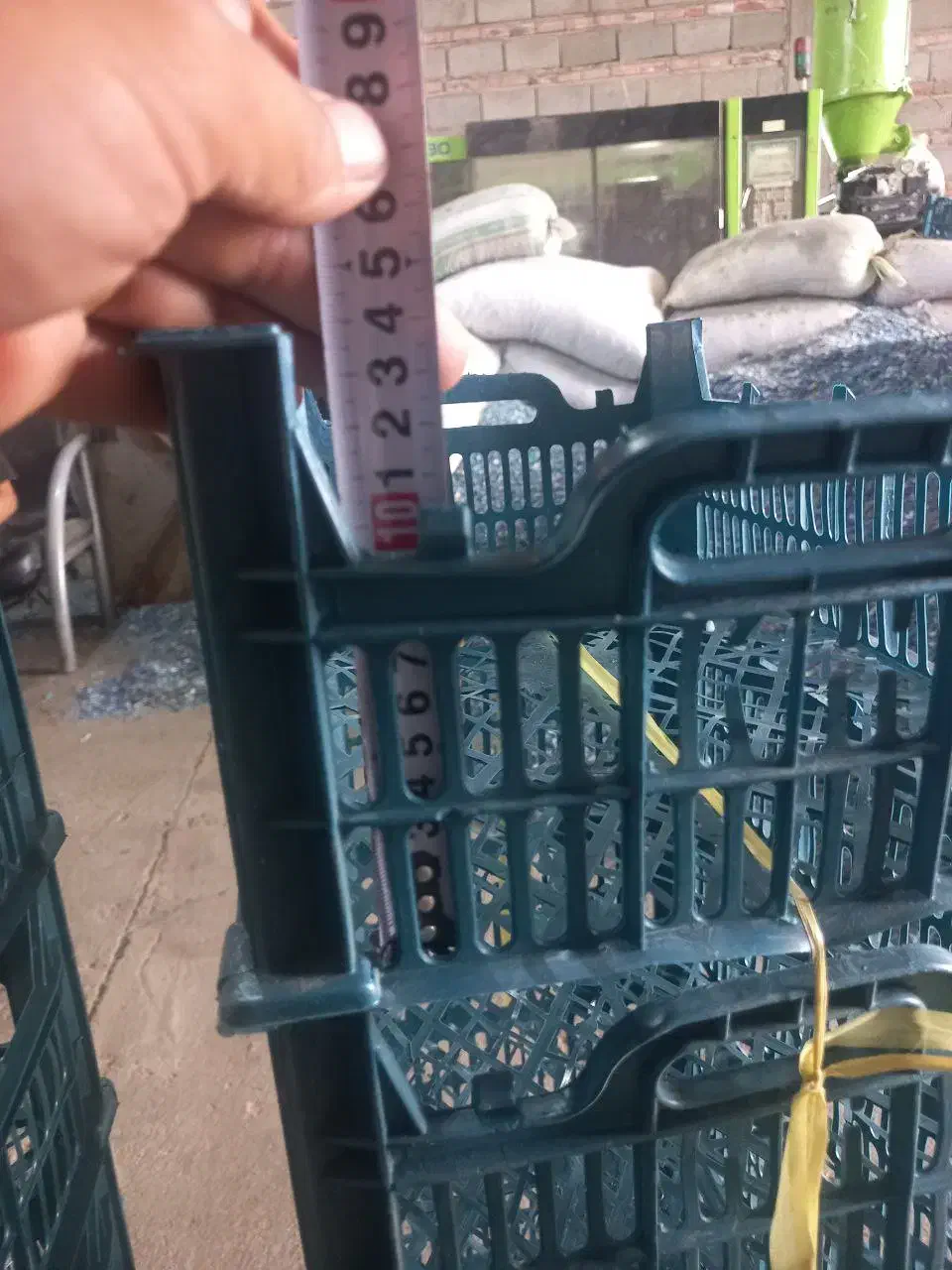 سبد ۷ کیلویی مواد نو|ظروف نگهدارنده، پلاستیکی، یک‌بارمصرف|گرمی, |دیوار