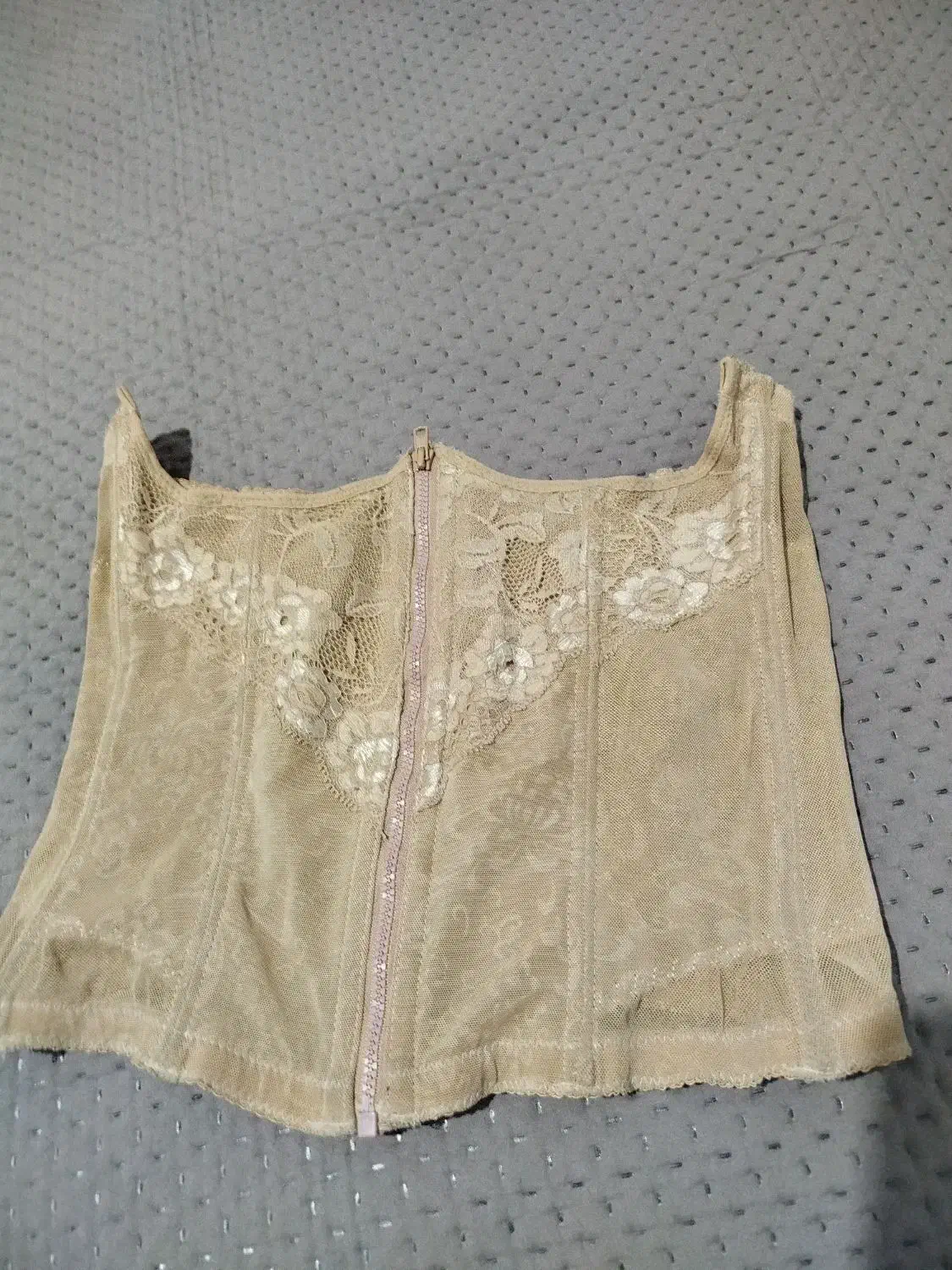 گن ساعت شنی|لباس|همدان, |دیوار