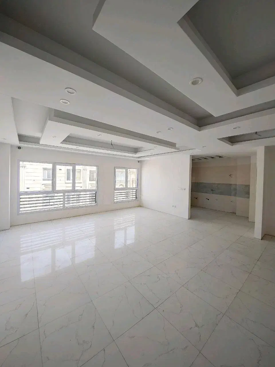 ۱۲۰مترنوساز کلیدنخورده/سند آماده قابلیت دریافت وام|فروش آپارتمان|شهریار, شهرک شاهد|دیوار