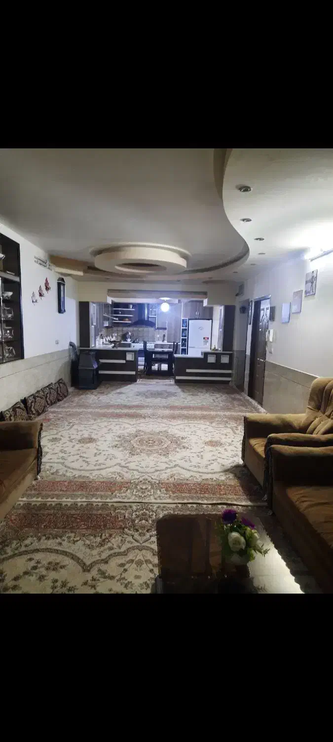 منزل همکف|اجارهٔ کوتاه‌مدت آپارتمان و سوئیت|کاشان, سلطان امیر احمد|دیوار