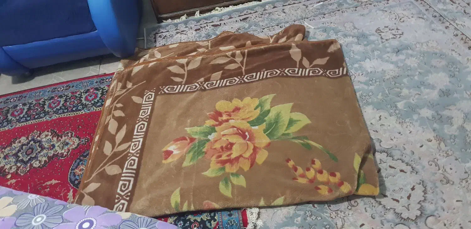 پتو دو نفره|رختخواب، بالش، پتو|فردیس, شهرک شهید حسینی|دیوار