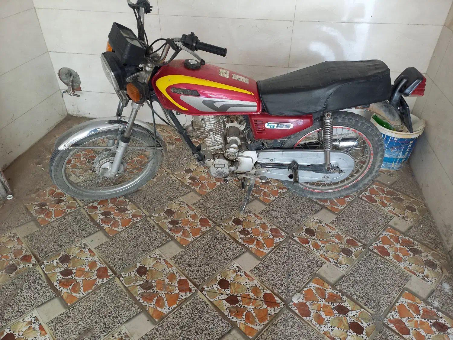 ۱۲۵ تکتاز مدل۹۳|موتورسیکلت|همدان, |دیوار