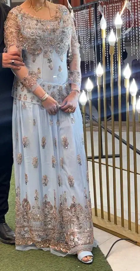 خیاطی و کرایه لباس|لباس|همدان, |دیوار