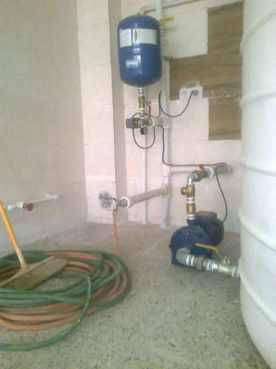 تاسیسات لوله کشی بازسازی تشخیص نم|خدمات پیشه و مهارت|پردیس, فاز ۲|دیوار