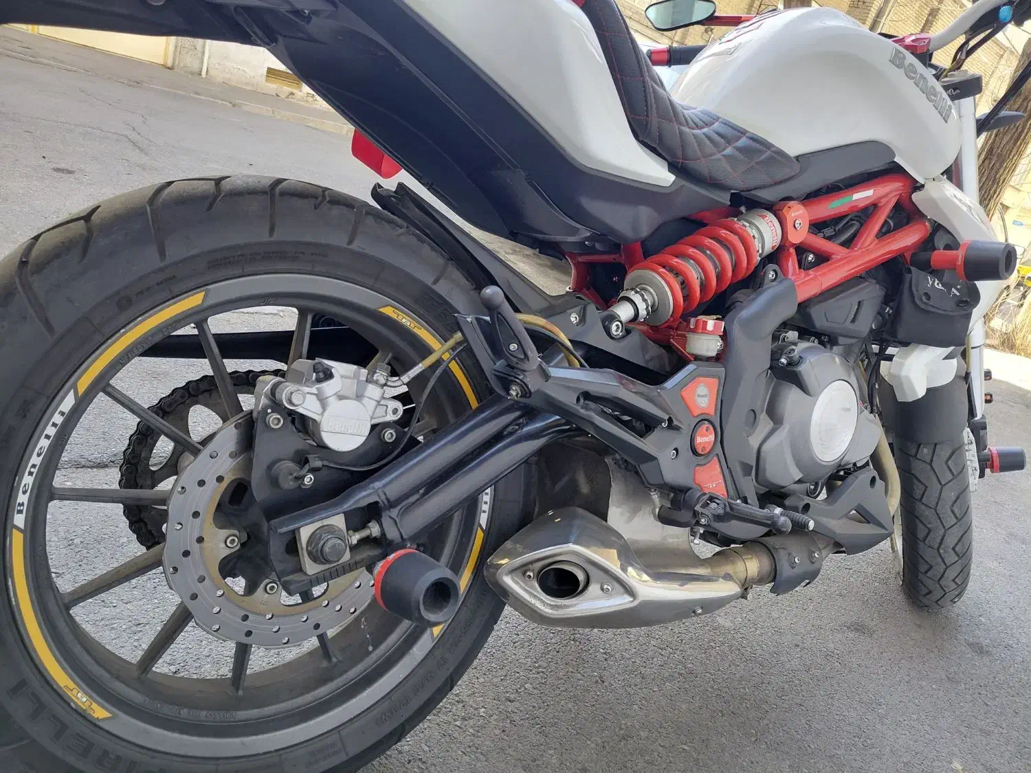 بنلی ۳۰۰ مدل ۹۶|موتورسیکلت|تهران, جوادیه|دیوار