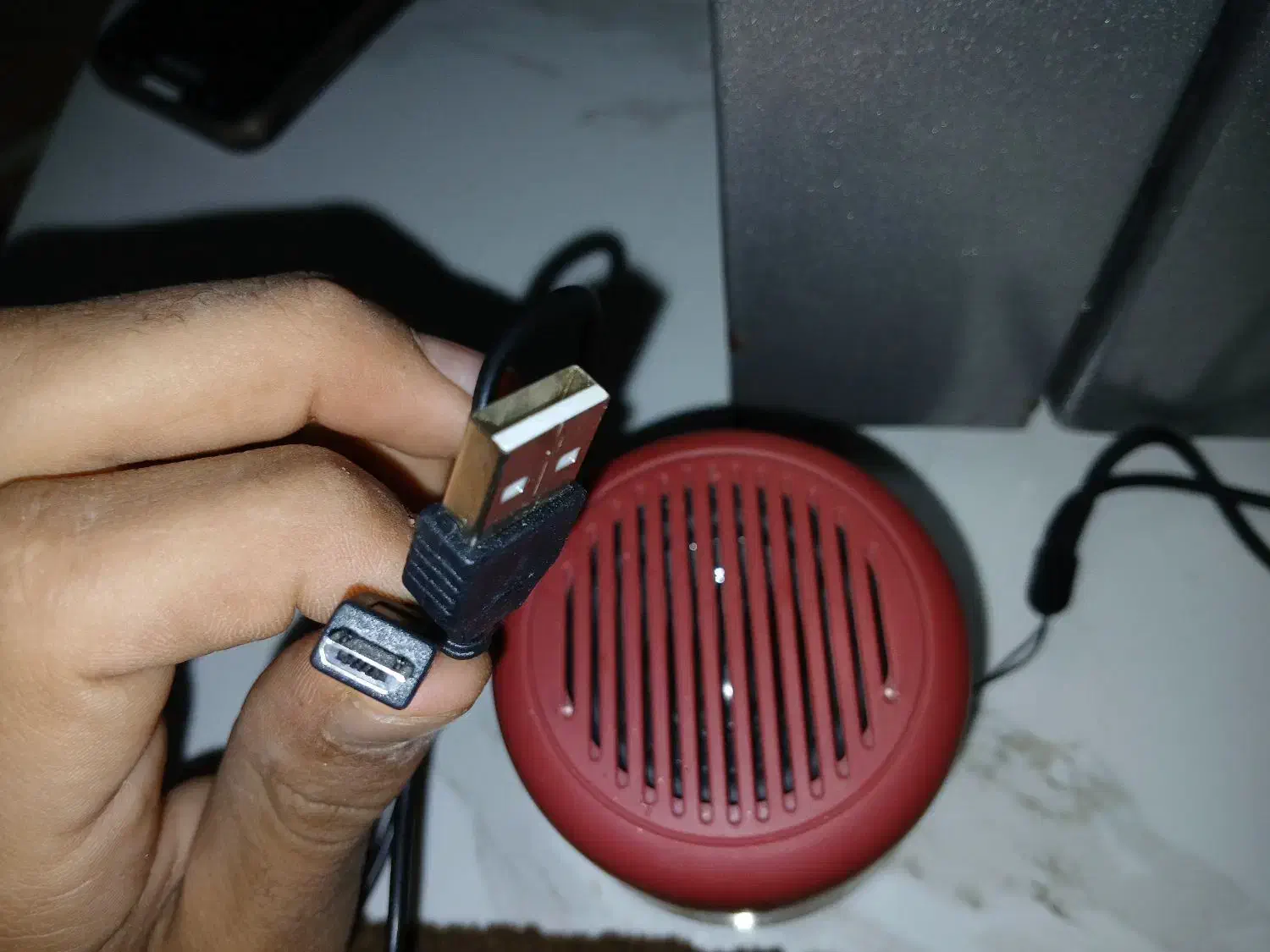 یک عدد اسپیکر کوچک|سیستم صوتی خانگی|کوهدشت, |دیوار