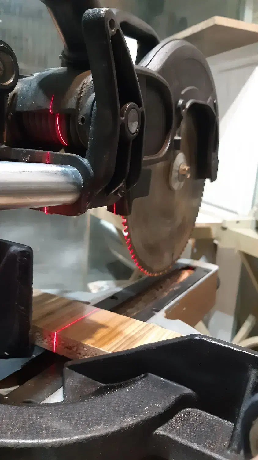 اره فارسی بر تیغ ۲۵ فوق العاده|ابزارآلات|مشهد, فلسطین|دیوار