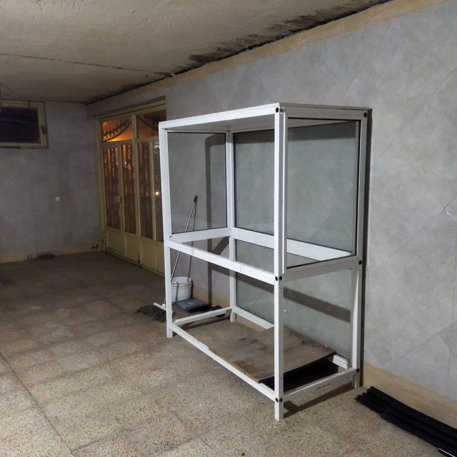 ویترین|بوفه، ویترین، کنسول|سرعین, |دیوار