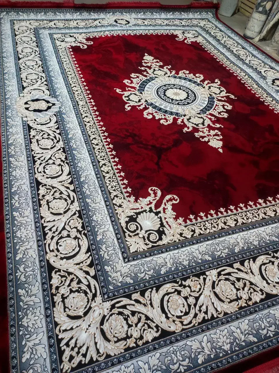 فرش 700شانه تمام نخ|فرش|کاشان, مسلم آباد|دیوار