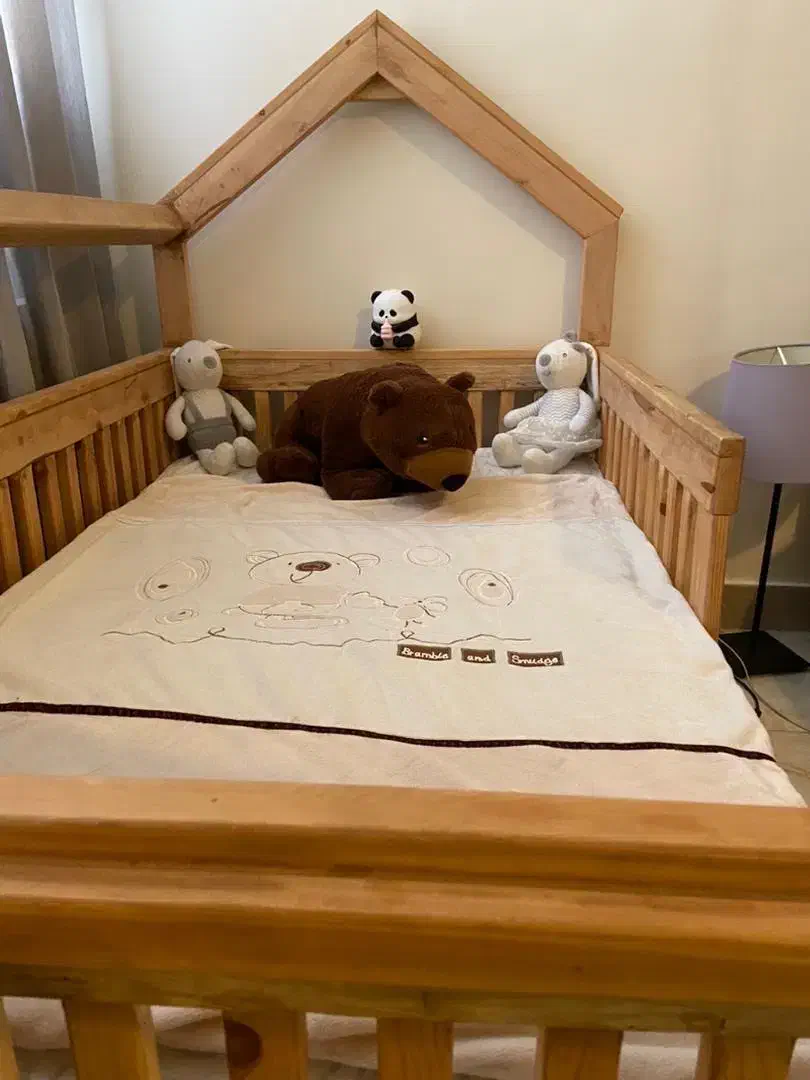 تخت نوزاد مونته سوری روستیک (چوب روسی )با خوشخواب|تخت و صندلی بچه|تهران, زرگنده|دیوار