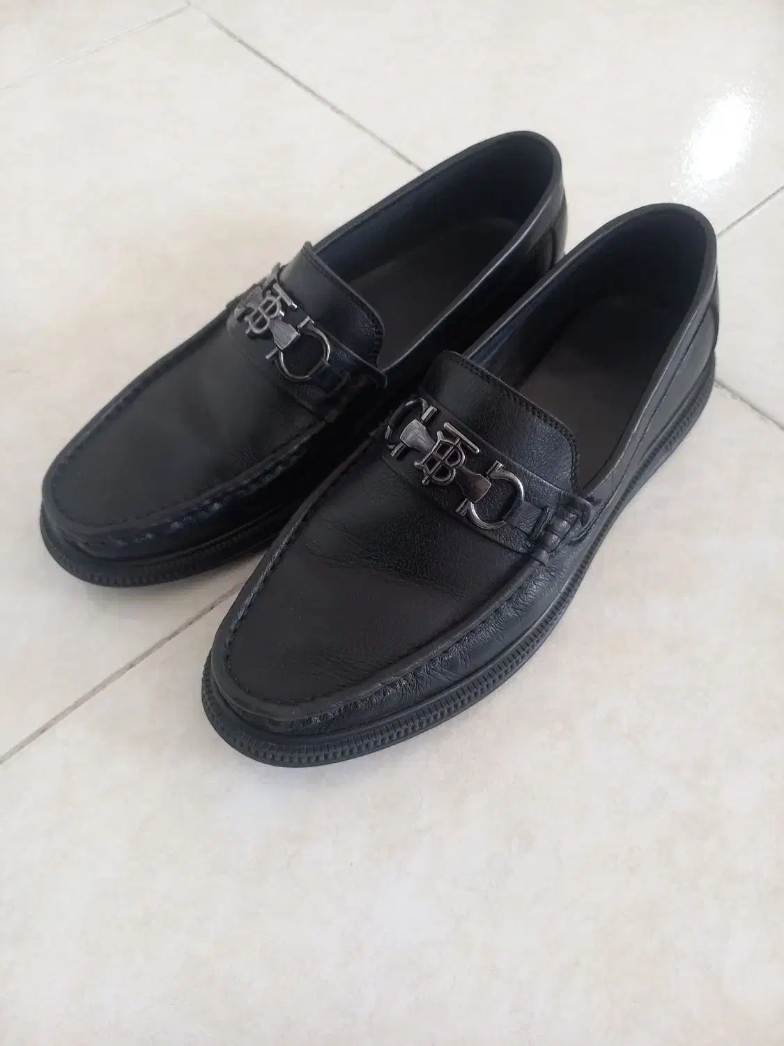 کفش|کیف، کفش، کمربند|سهند, |دیوار