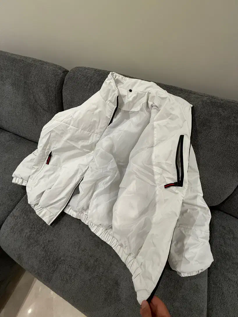 کاپشن سفید پافر باکسی|لباس|تهران, فرمانیه|دیوار