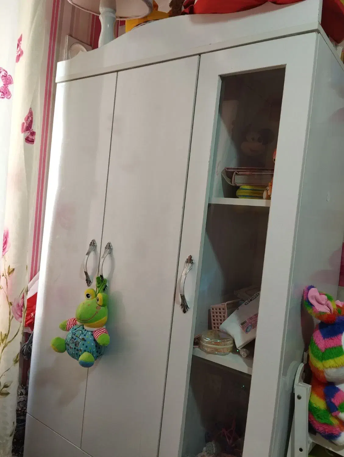 کمد بچه|جاکفشی، کمد، دراور|اندیشه, اندیشه فاز ۱|دیوار