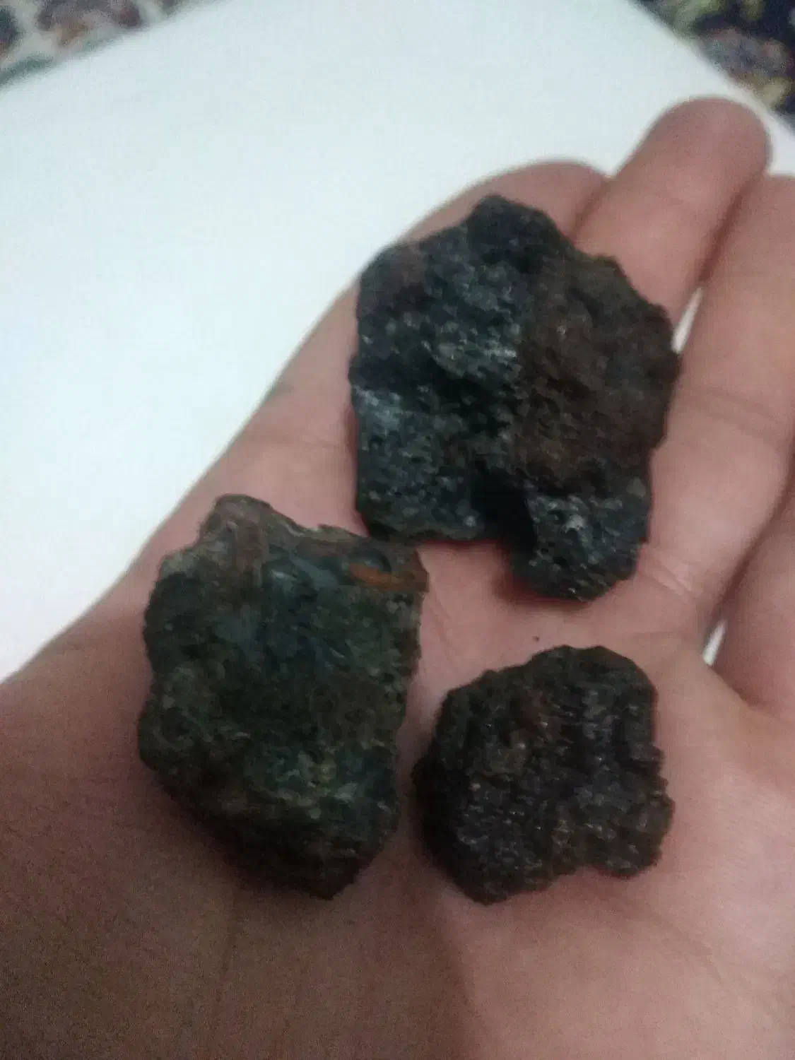 شهاب|کلکسیون اشیاء عتیقه|شیراز, ارم|دیوار