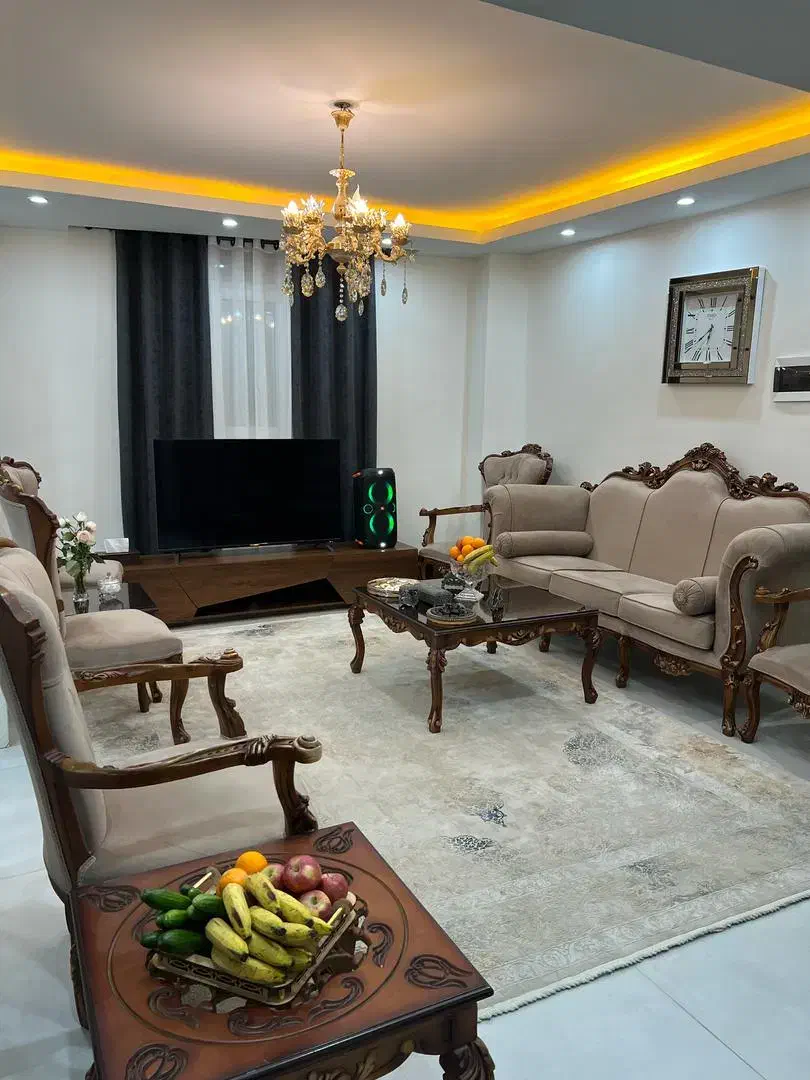 67 متر میدان پاستور قابل تبدیل