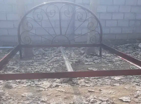 تخت خواب فلزی دو نفره|تخت و سرویس خواب|آستانه اشرفیه, |دیوار