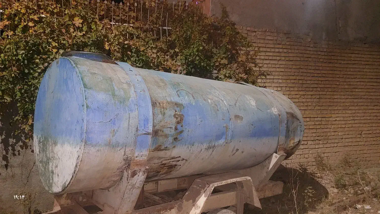 تانک ۶ هزار لیتری آهنی|مصالح و تجهیزات ساختمان|اصفهان, عطار نیشابوری|دیوار