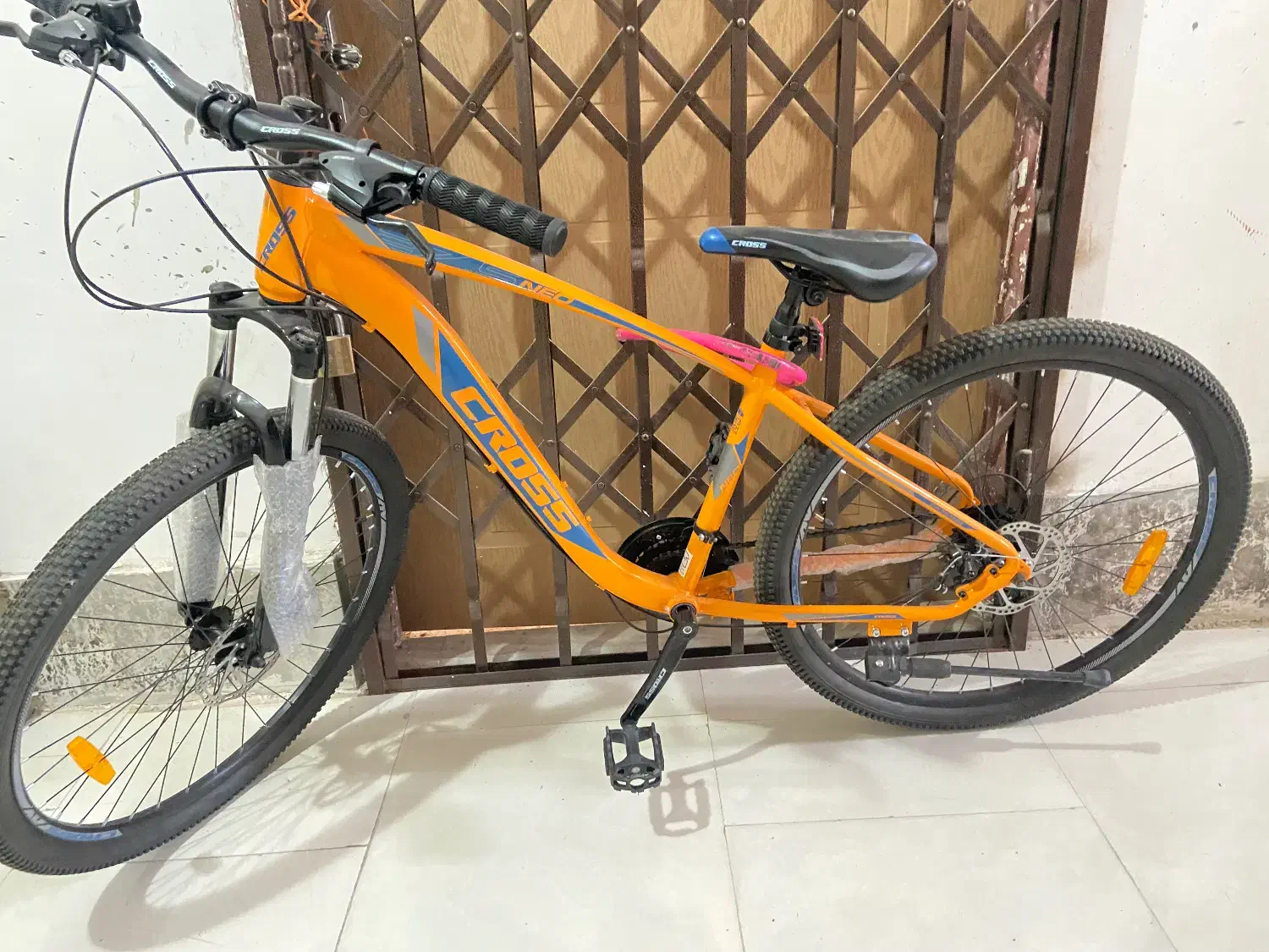 دوچرخه سایز ۲۶ کاملا نو|دوچرخه، اسکیت، اسکوتر|پرند, فاز ۵|دیوار