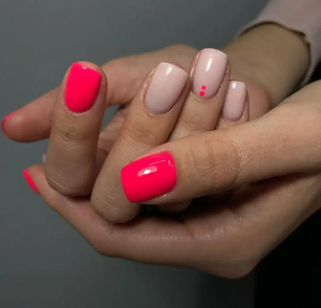 نیازمند به مدل ناخن|خدمات آرایشگری و زیبایی|اصفهان, خواجه عمید|دیوار