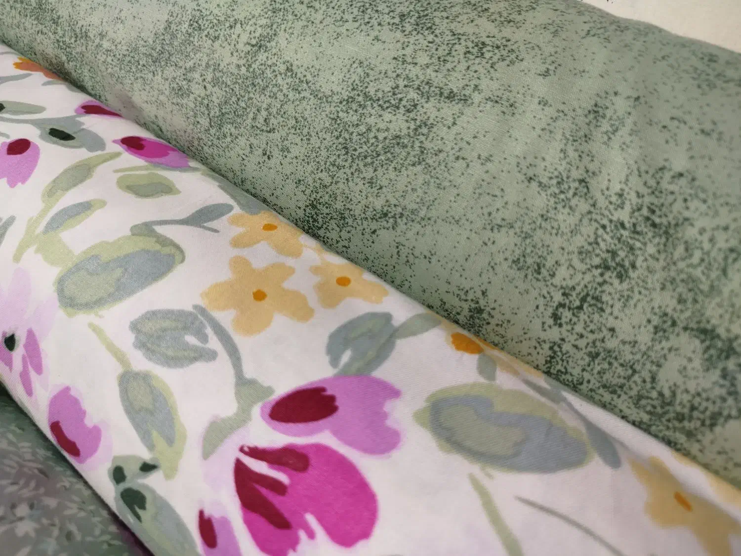 پارچه ملحفه ای|سرویس روتختی|یزد, |دیوار