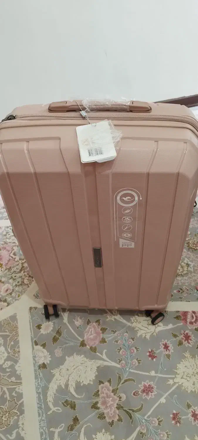 چمدان شیک و بدون استفاده مارک سونادا|کیف، کفش، کمربند|شوشتر, |دیوار