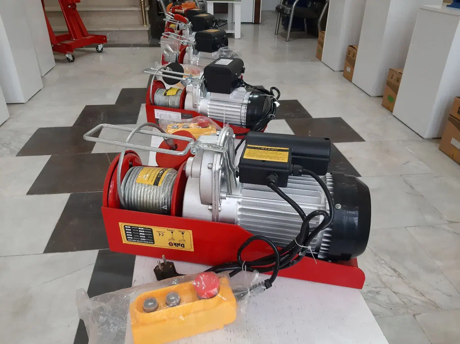 وینچ تکفاز بالابر جرثقیل سقفی بالابر هیدرولیک|ماشینآلات صنعتی|تهران, آذری|دیوار