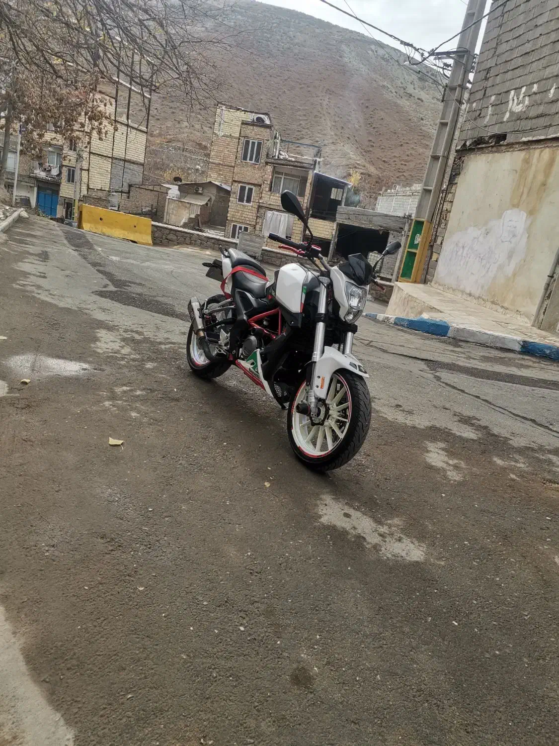 بنلی 250|موتورسیکلت|تهران, ونک|دیوار