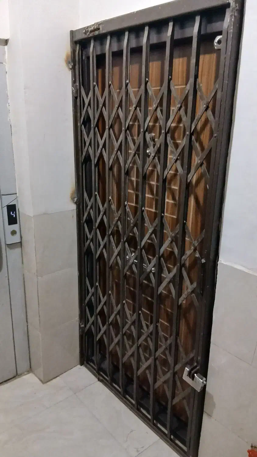 واحد ۹۵ متری نوساز/فول امکانات/ دوطرف نور|فروش آپارتمان|کرج, کمالشهر|دیوار