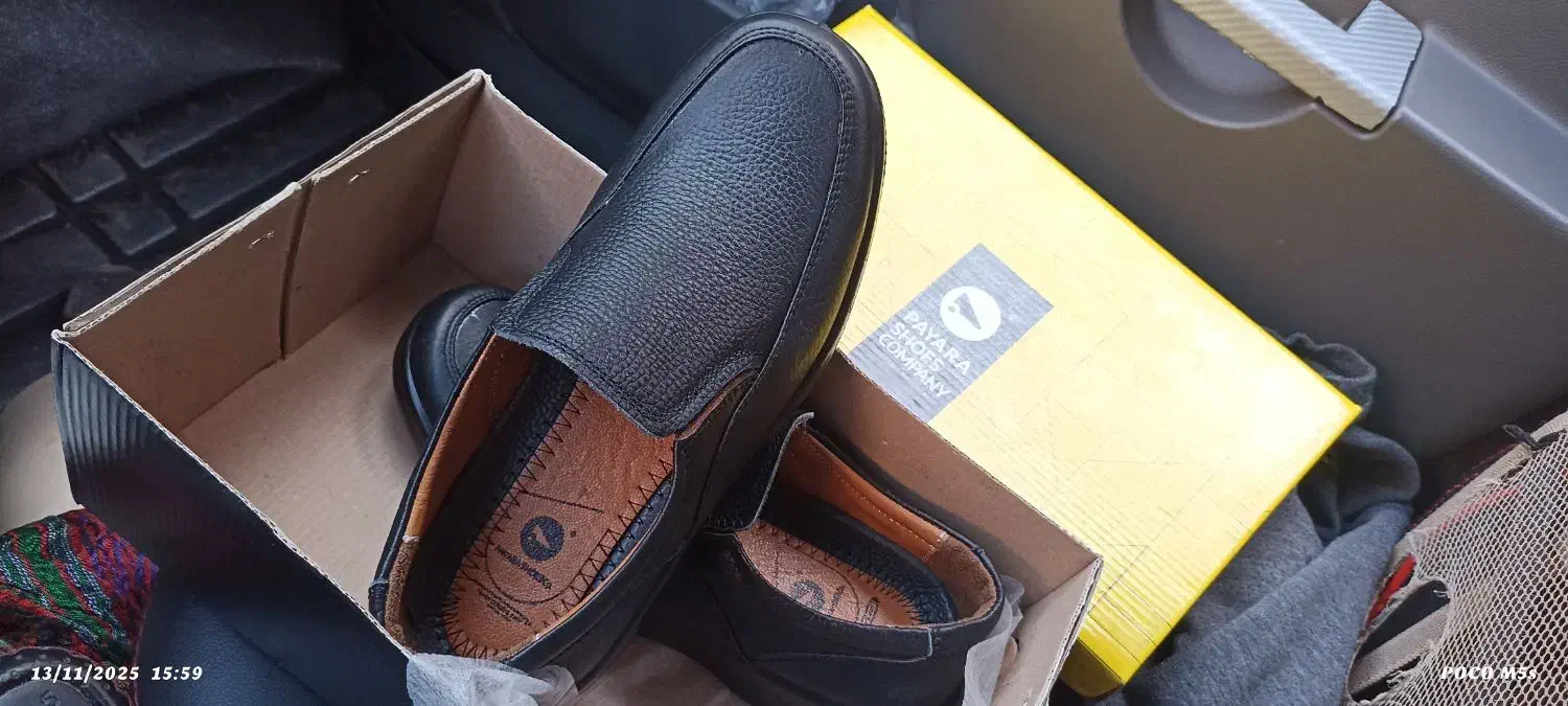 کفش کار اداری|کیف، کفش، کمربند|الوند, |دیوار